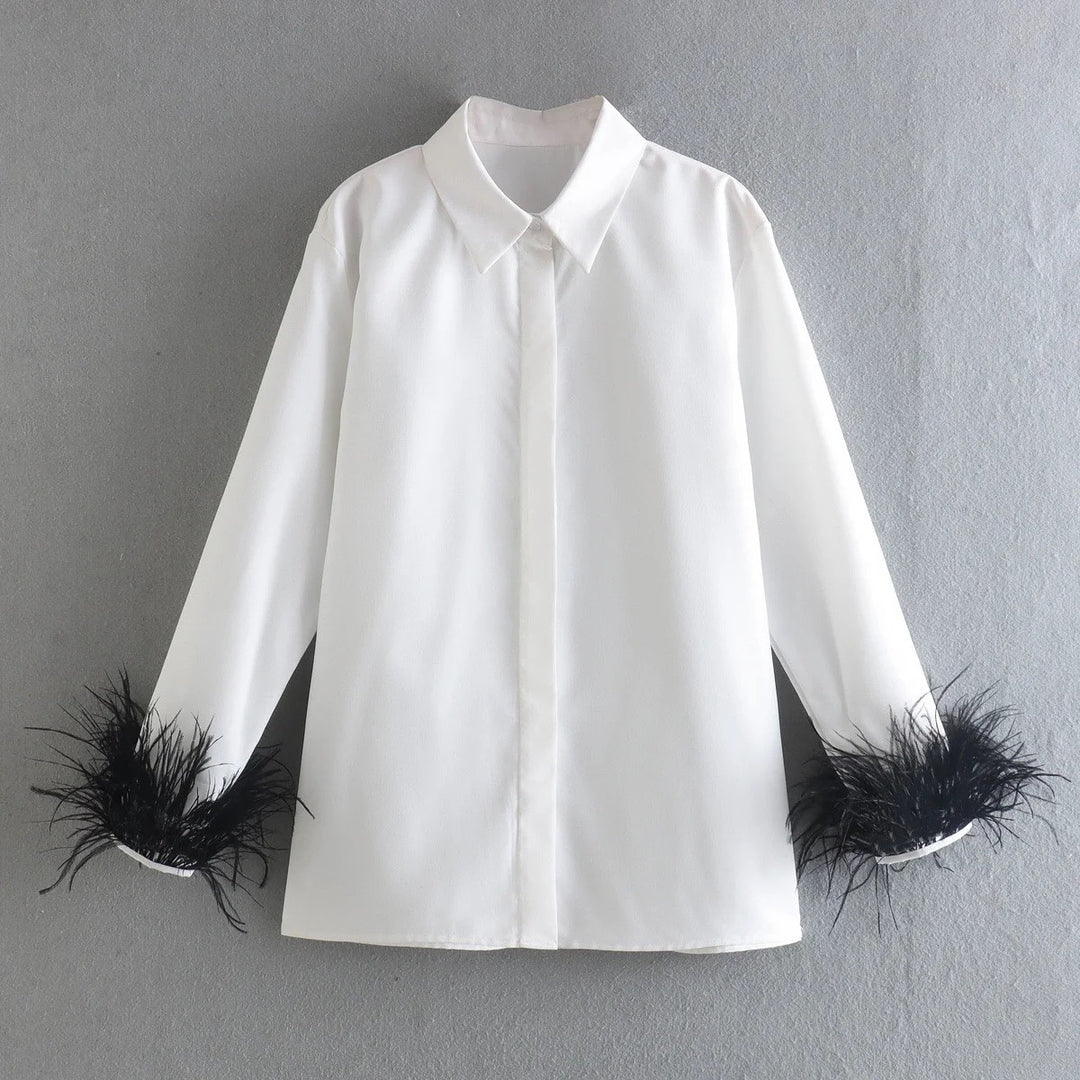 Damen Elegante Baumwollbluse mit Federbesatz an Manschetten und klassischem Hemdkragen Nord Taschen
