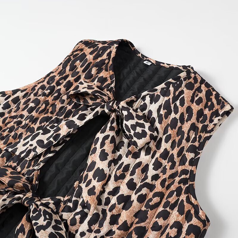 Damen Ärmellose Leopardprint-Bluse mit Doppelschleife und Keyhole-Front Nord Taschen