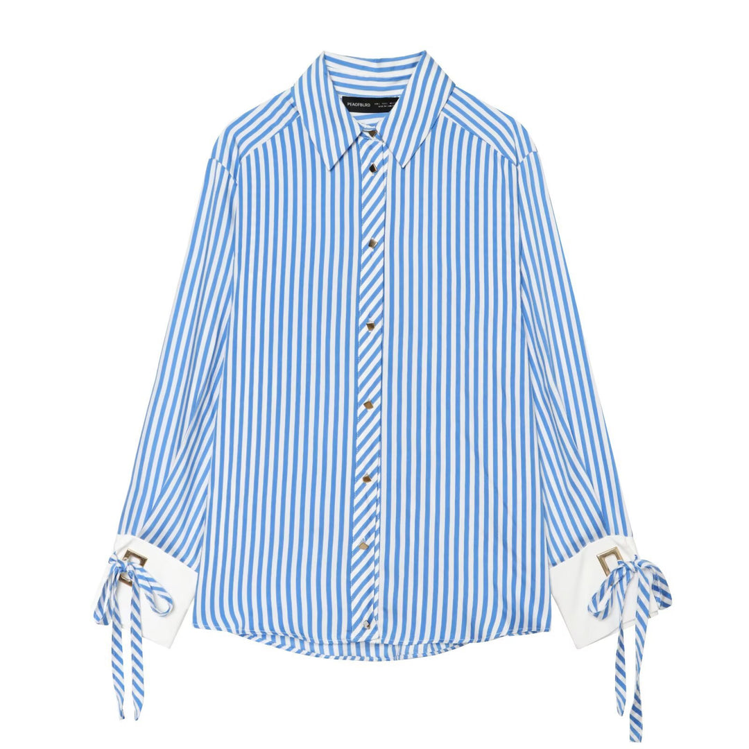 Damen Oversize-Bluse mit Streifen, abgesetzten Manschetten, Schleifendetail und Zierknöpfen Nord Taschen