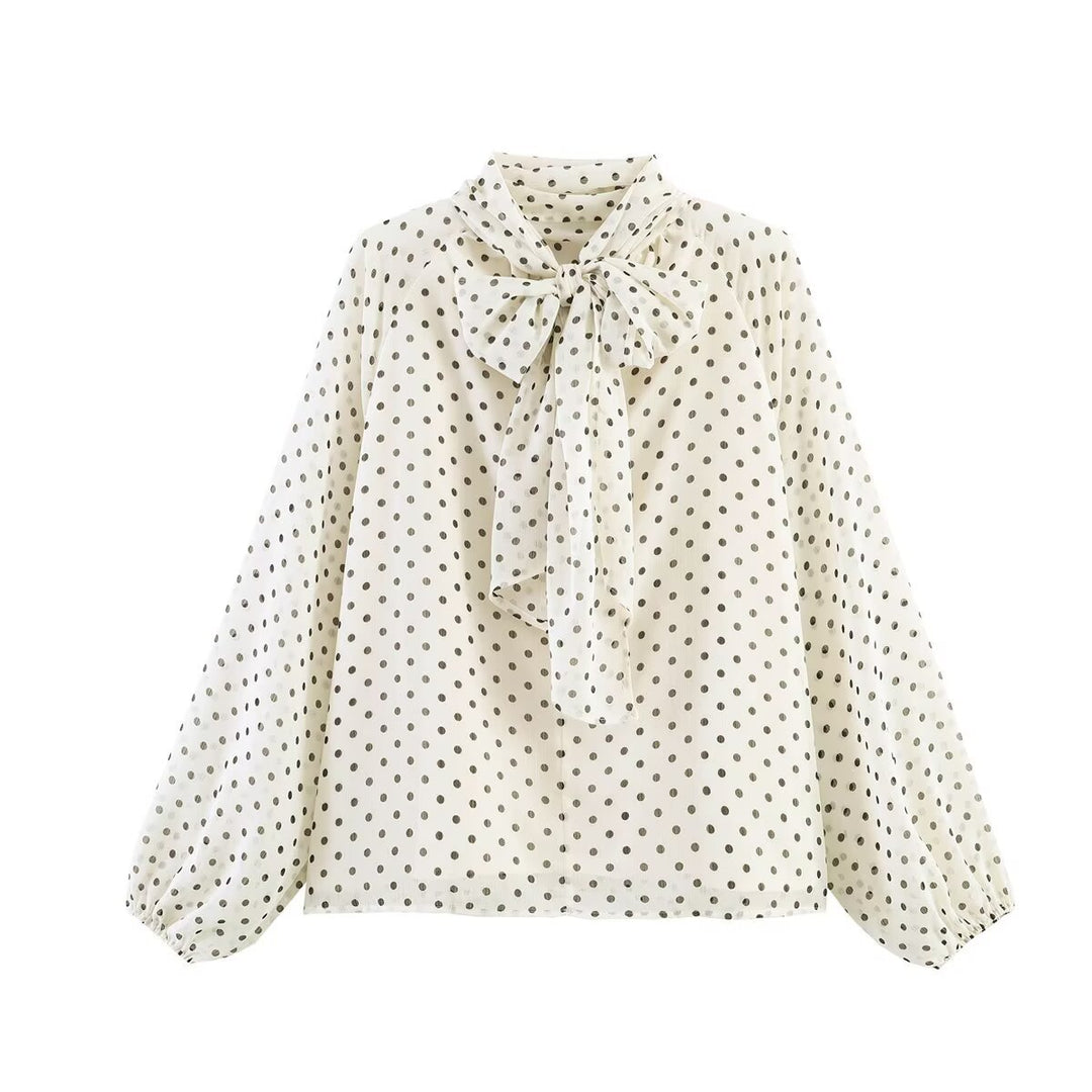 Damen 50+ seidenähnliche Polka‑Dot Schlupfbluse mit Schleifenkragen und Ballonärmeln Nord Taschen