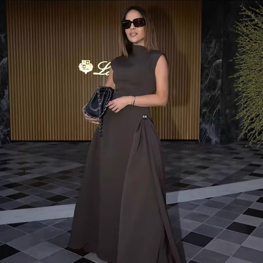 Damen A-Linien Kleid mit asymmetrischem Ausschnitt und eleganten Falten Nord Taschen