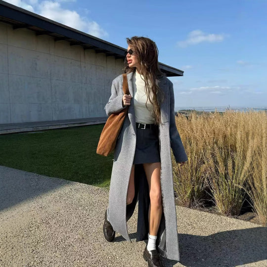 Damen Longline-Wollmantel mit Oversize-Schnitt, Reverskragen und seitlichen Schlitzen Nord Taschen