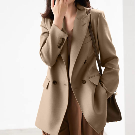 Damen Taillierter Longline-Blazer mit doppelreihiger Knopfleiste und Pattentaschen Nord Taschen