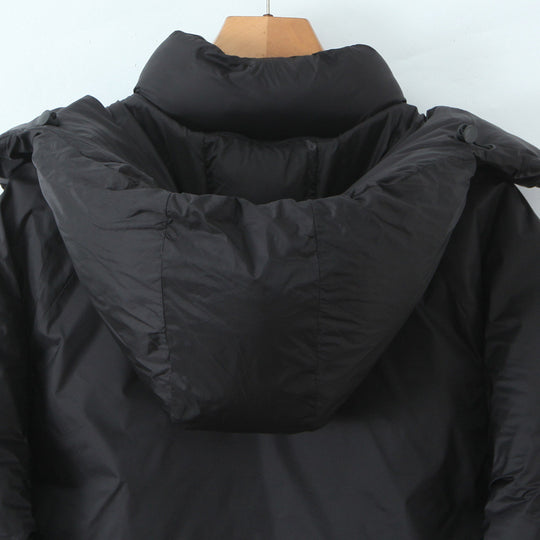 Damen Kurze boxy Funktionsjacke mit Kapuze, wattierter Isolierung und diagonalen Reißverschlusstaschen Nord Taschen