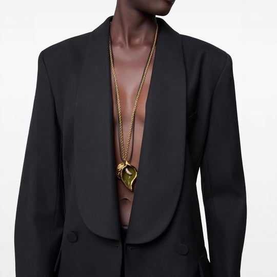 Damen Oversized Smoking-Longblazer mit tiefem Schalkragen und verlängerter Schulterlinie Nord Taschen