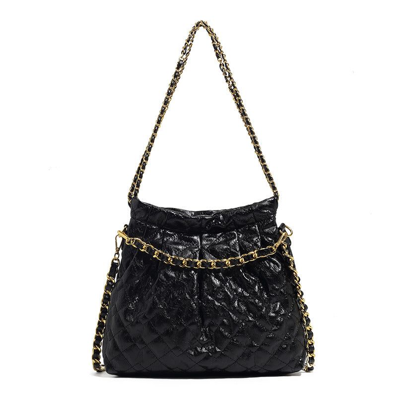 Damen Hobo-Tasche mit luxuriösem Kettenakzent und gefaltetem Design Nord Taschen