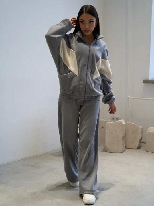 Damen oversized Reißverschluss-Fleecejacke mit Paneel-Details und weiter High-Waist-Loungehose Nord Taschen