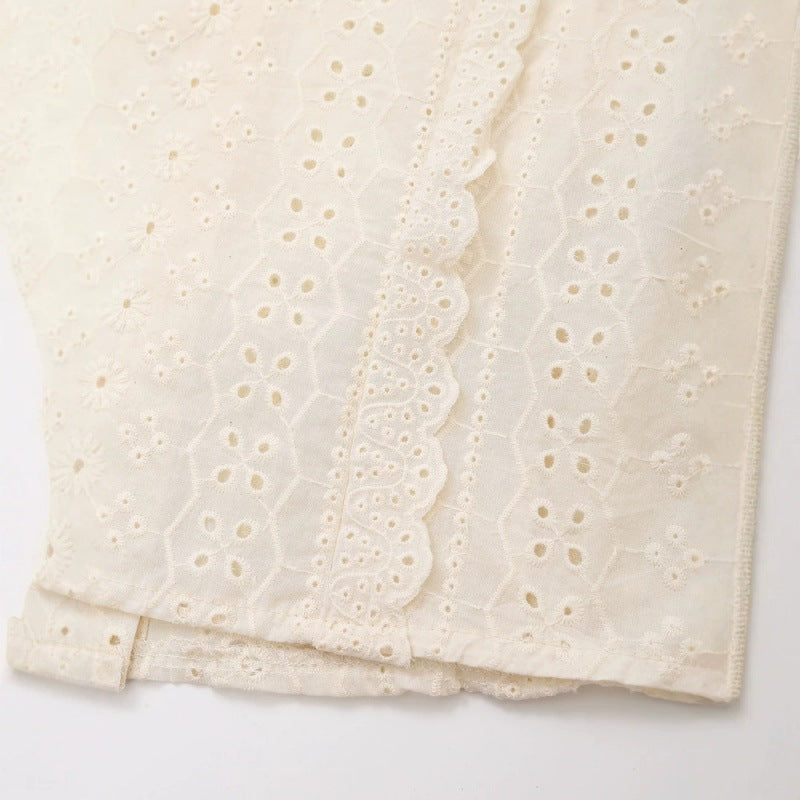Damen Broderie Anglaise Baumwollbluse mit Rüschenbesatz und Ballonärmeln Nord Taschen