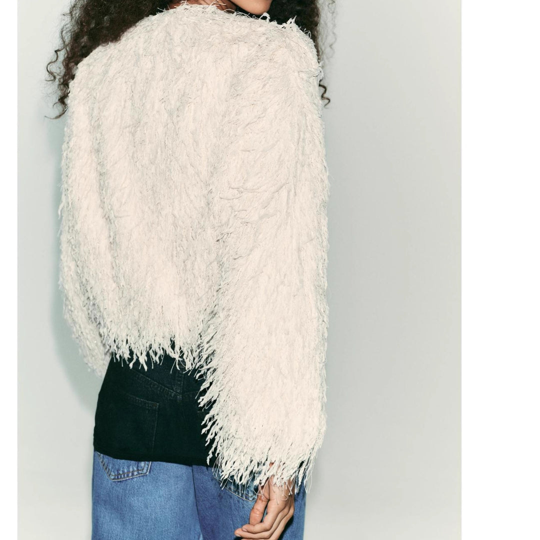 Damen Flauschiger Fransen-Pullover im Boxy-Cut Nord Taschen