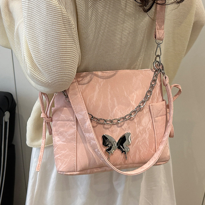 Damen Umhängetasche mit eleganter Kettenverzierung Nord Taschen
