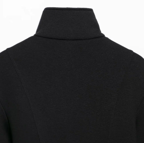 Damen Kurz geschnittene Boxy‑Fleecejacke mit Stehkragen, vertikalen Strukturnähten und verdecktem Reißverschluss Nord Taschen