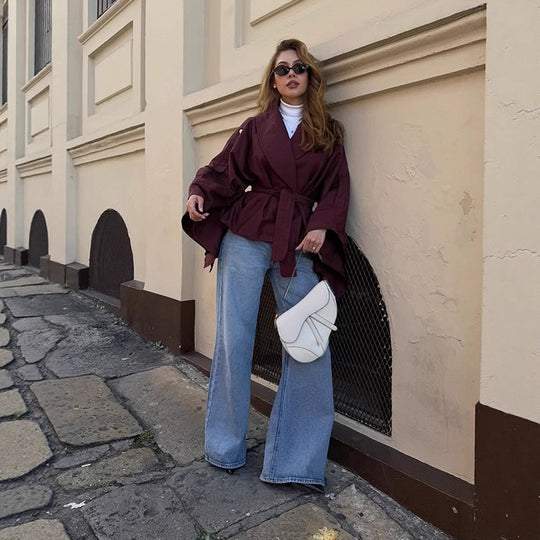 Damen Kurzjacke im Trenchstil mit Taillengürtel, Oversize-Ärmeln und kastiger Cropped-Silhouette Nord Taschen