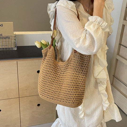 Damen Hobo-Tasche aus geflochtenem Material mit luxuriösen Ledergriffen Nord Taschen