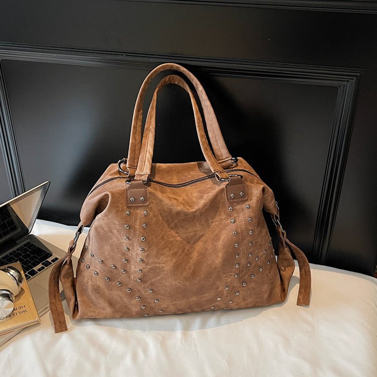 Damen modische Shopper-Tasche mit eleganten Nieten Nord Taschen