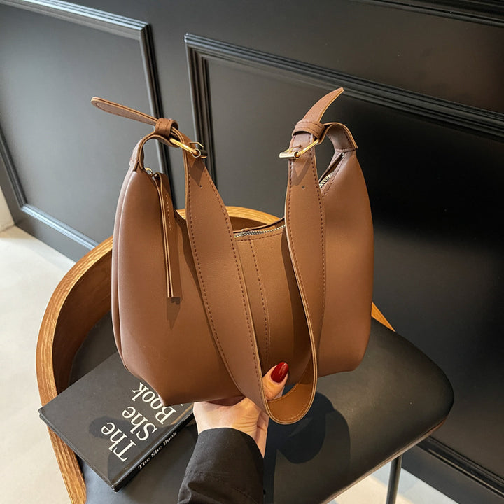 Damen Umhängetasche mit innovativem Design und praktischer Schlaufenbefestigung Nord Taschen