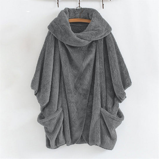Damen Oversize Kuschel-Poncho mit großem Schlauchkragen und Kängurutaschen Nord Taschen