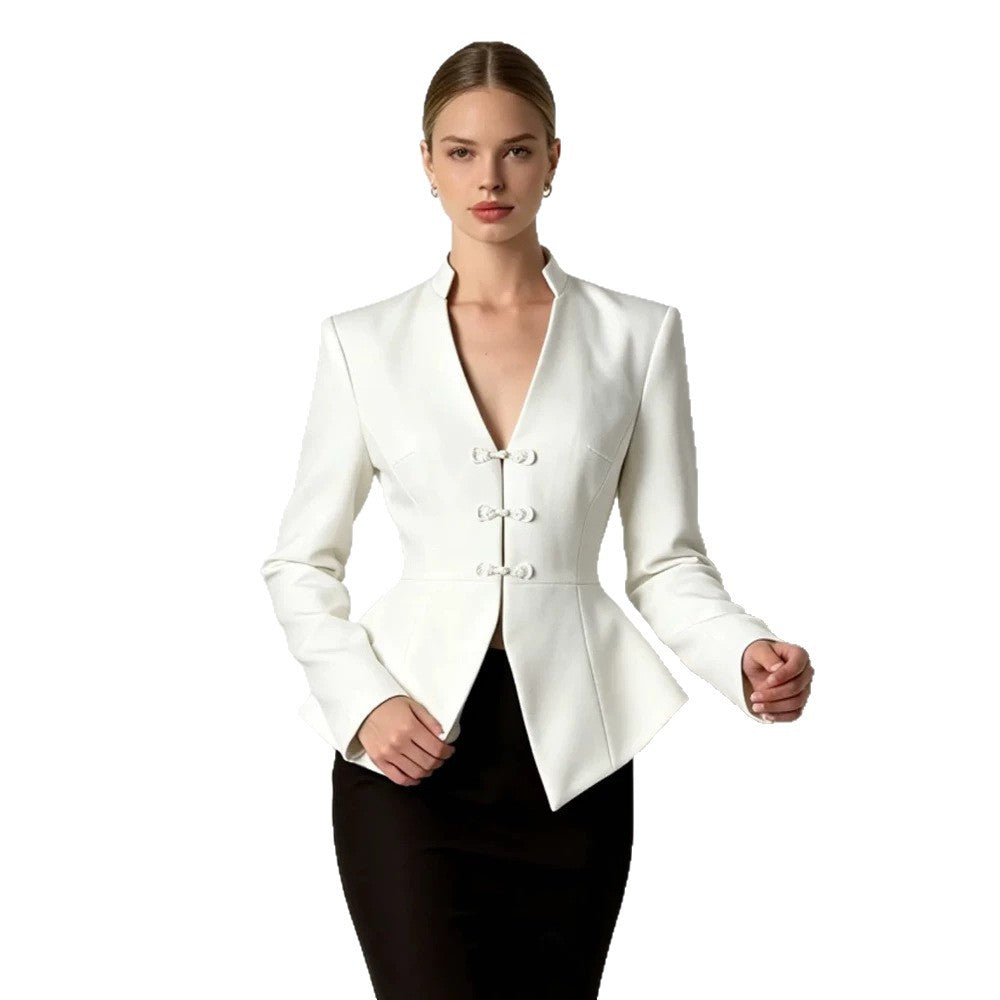 Damen Taillierter Peplum-Blazer mit Mandarinkragen und dekorativen Knotenverschlüssen Nord Taschen