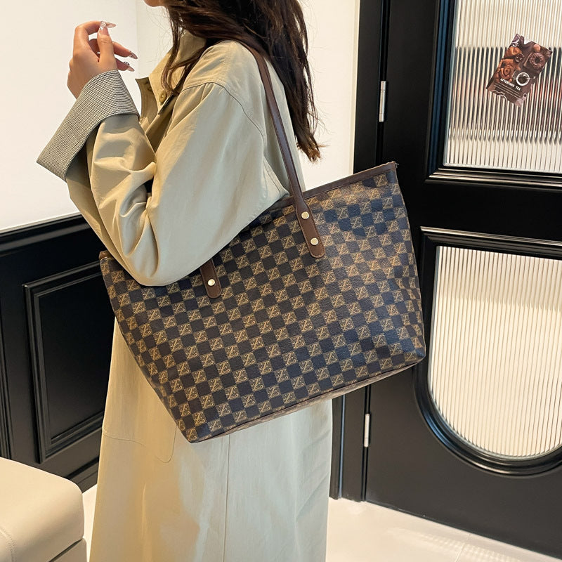 Damen elegante Shopper-Tasche mit stilvollem Logo Nord Taschen