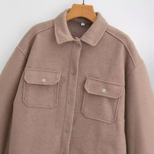 Damen Oversized Teddy-Hemdjacke mit Druckknopfverschlüssen und aufgesetzten Brusttaschen Nord Taschen