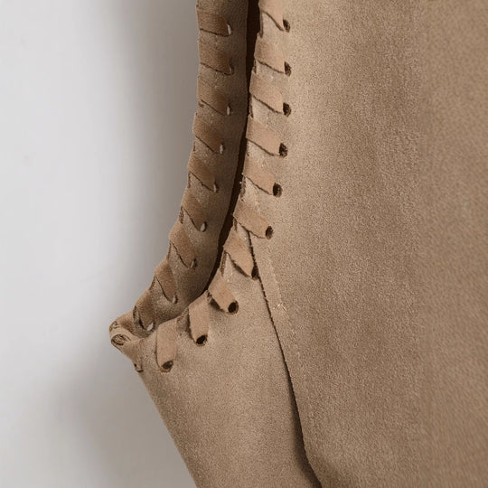 Damen Kurze Wildlederoptik‑Weste mit Ziernaht‑Whipstitch und taillierten Abnähern Nord Taschen