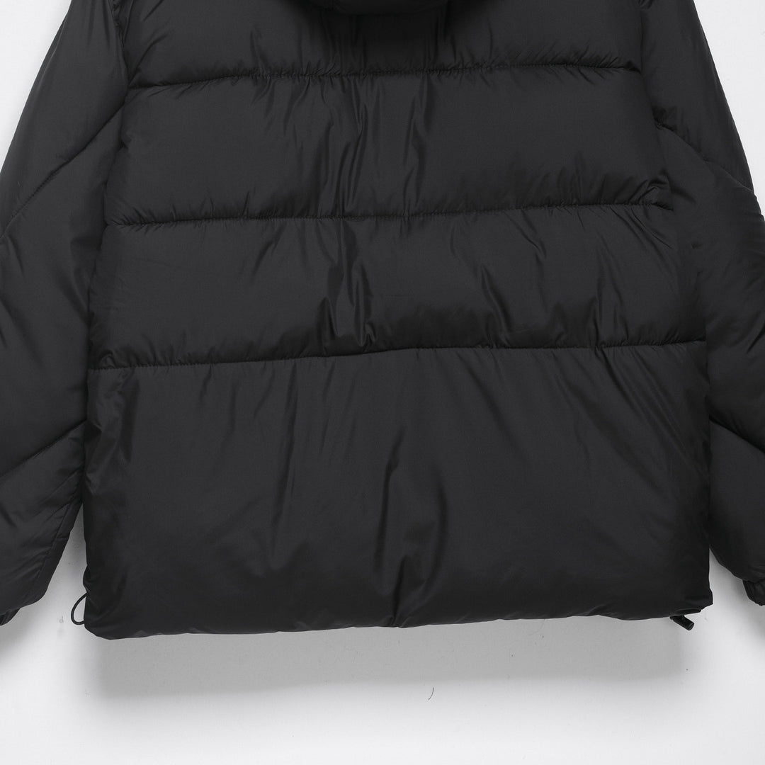 Damen Voluminöse Oversize Daunenjacke mit Kapuze und Kordelzug Nord Taschen