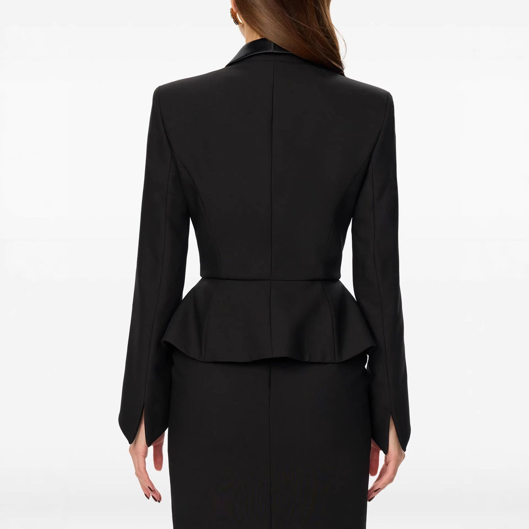 Damen Taillierter Blazer mit Schößchen Satin‑Schalkragen und schlanker Silhouette Nord Taschen