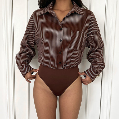 Damen Elegante Bluse mit tailliertem Schnitt und Streifen Nord Taschen