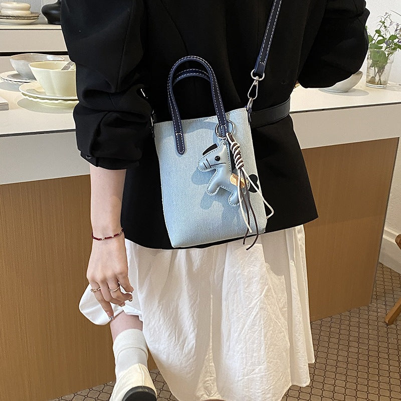 Damen Mini-Shopper-Tasche mit niedlichem Tieranhänger Nord Taschen