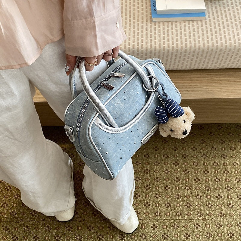 Damen Handtasche mit verspielt-funktionalem Design Nord Taschen