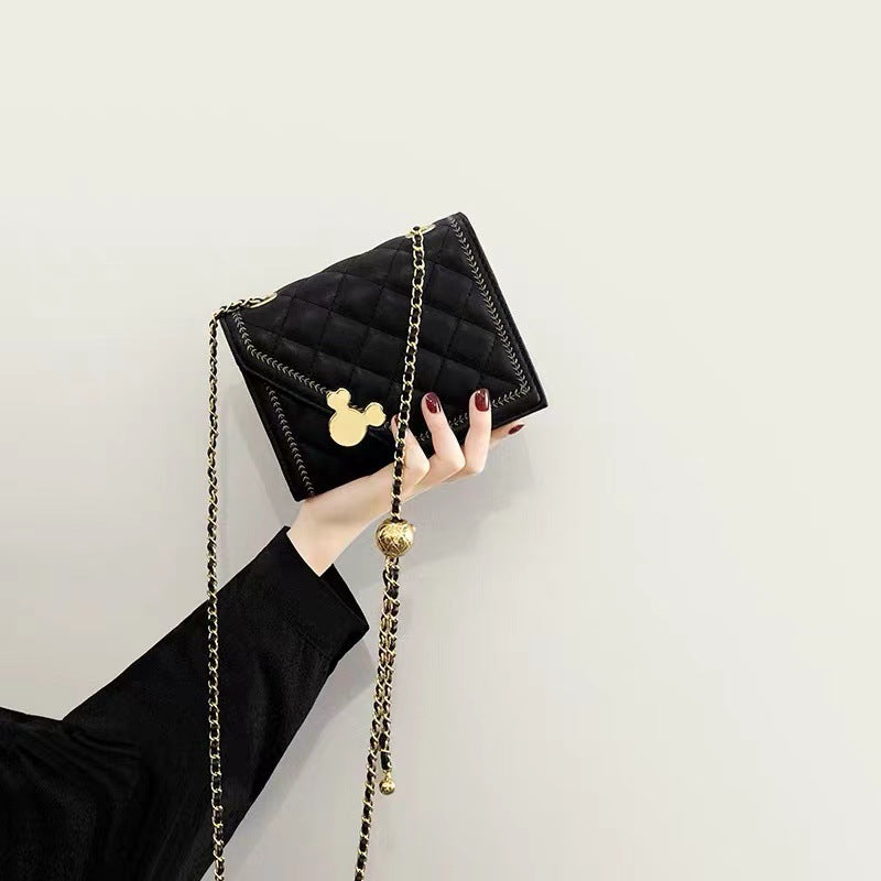 Damen Clutch mit eleganter Steppung und verspieltem Mickey-Design Nord Taschen