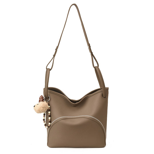 Damen Shopper Tasche mit stilvollem Design und niedlichem Anhänger Nord Taschen