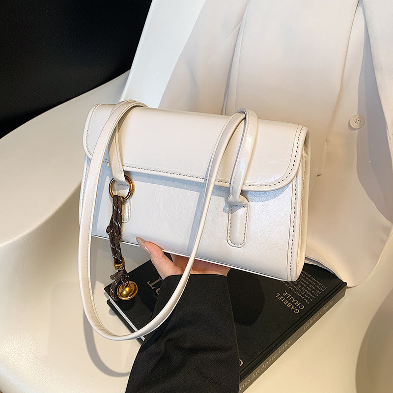 Damen elegante Umhängetasche mit schimmernder Oberfläche | Nord Taschen