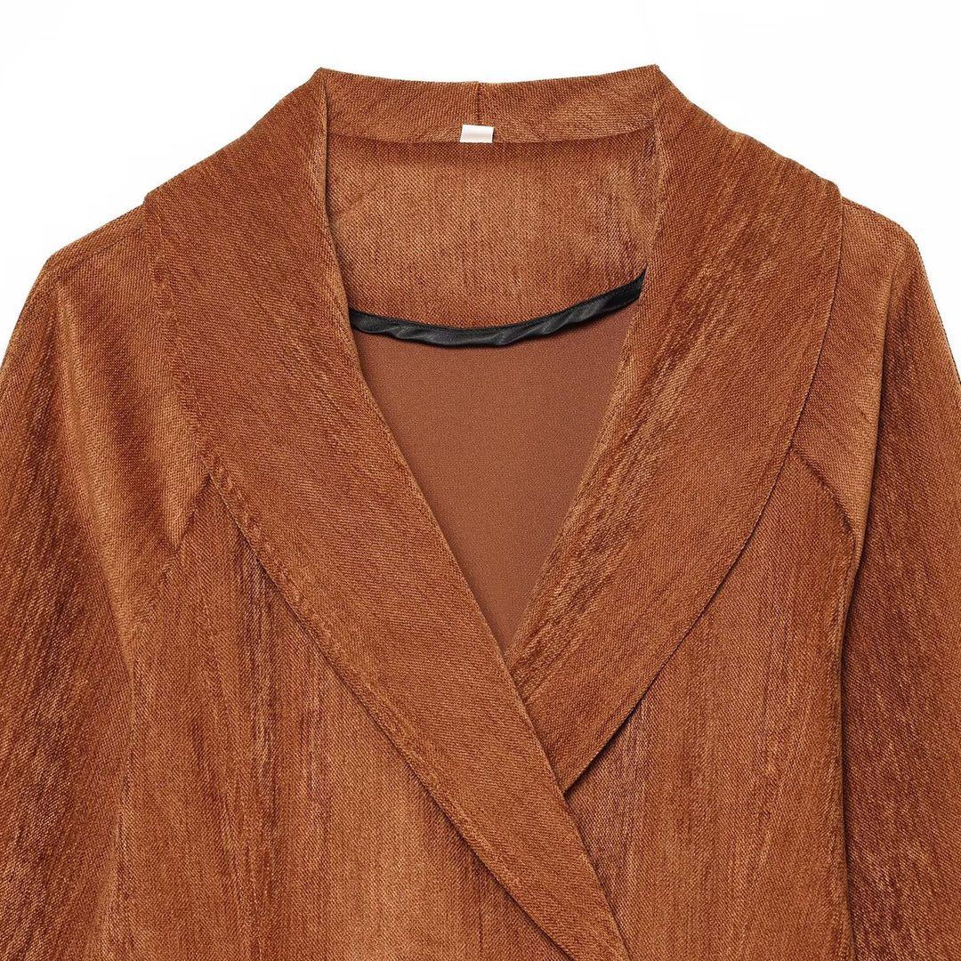 Damen Kurzblazer mit Schalkragen und doppelreihiger Knopfleiste Nord Taschen
