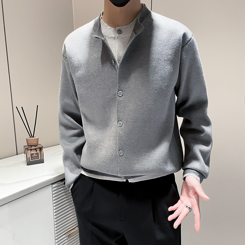 Herren Leichter Feinstrick-Cardigan mit Rundhals, Minimaler Optik und Kontrastknopfleiste Nord Taschen