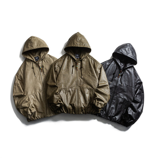 Herren Kurz geschnittene Kunstleder-Kapuzenjacke im Boxy‑Cut mit elastischem Saum und Kängurutaschen Nord Taschen