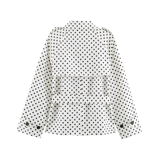 Damen Kurzer gepunkteter Trenchcoat mit Taillengürtel und doppelreihiger Knopfleiste Nord Taschen
