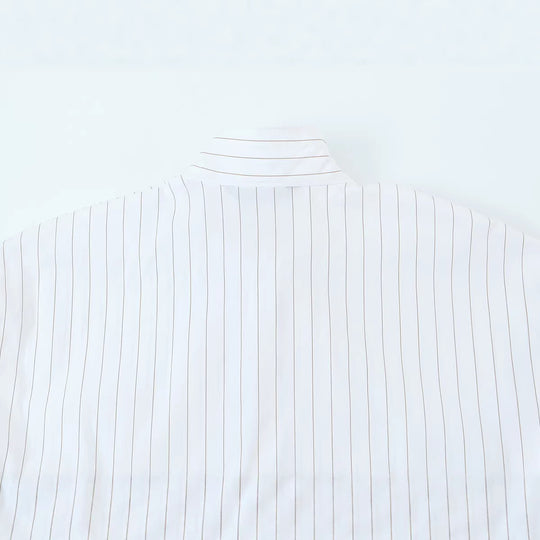 Damen Schleifenkragenbluse mit feinem Nadelstreifen und lockerer Silhouette Nord Taschen