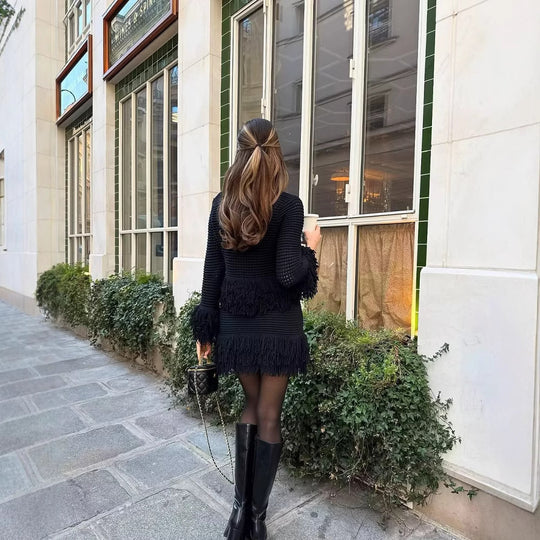 Damen Taillierte Strickjacke mit Fransenbesatz und Hemdkragen Nord Taschen