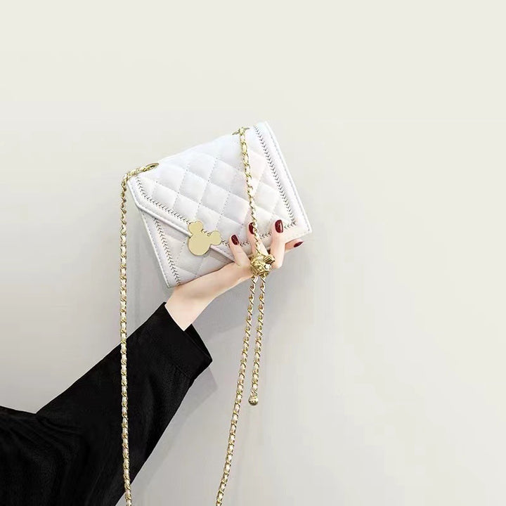 Damen Clutch mit eleganter Steppung und verspieltem Mickey-Design Nord Taschen