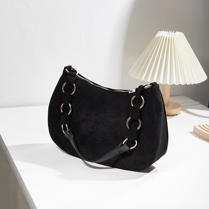 Damen Hobo-Tasche mit elegantem Kettenriemen und geschmeidiger Velours-Oberfläche Nord Taschen