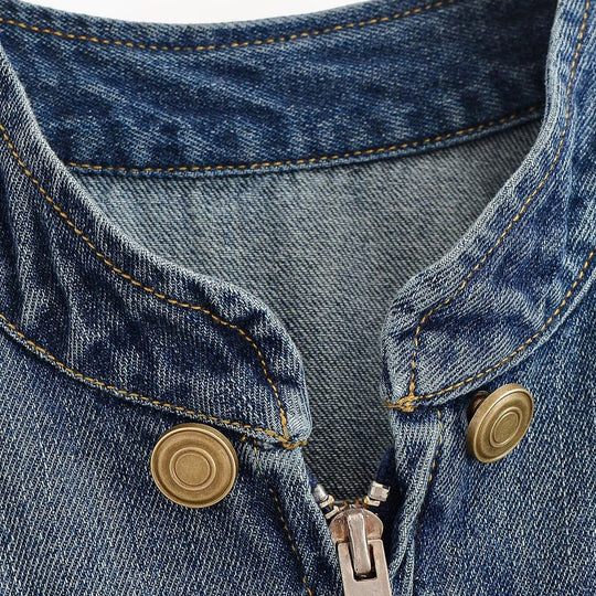 Damen Jeansjacke im Military‑Stil mit Stehkragen, doppelter Zierknopfleiste und Schulterklappen Nord Taschen
