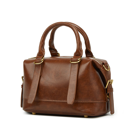 Damen elegante Handtasche aus hochwertigem Kunstleder mit goldenen Beschlägen Nord Taschen