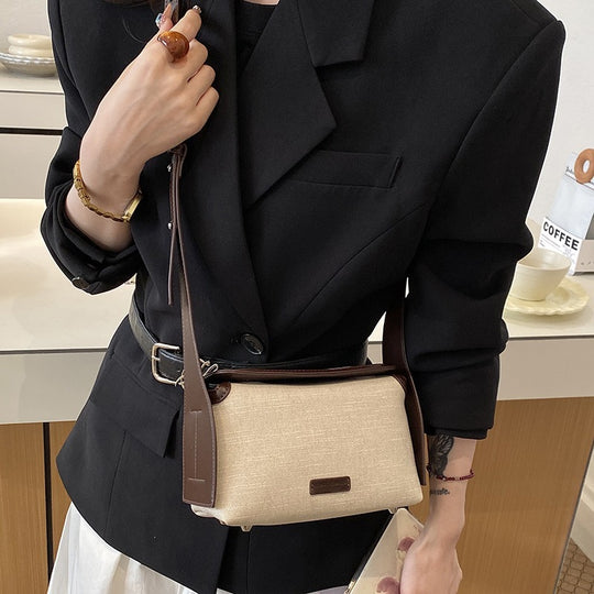 Damen Umhängetasche mit stilvollem minimalistischem Design und hochwertigem Kunstleder Nord Taschen