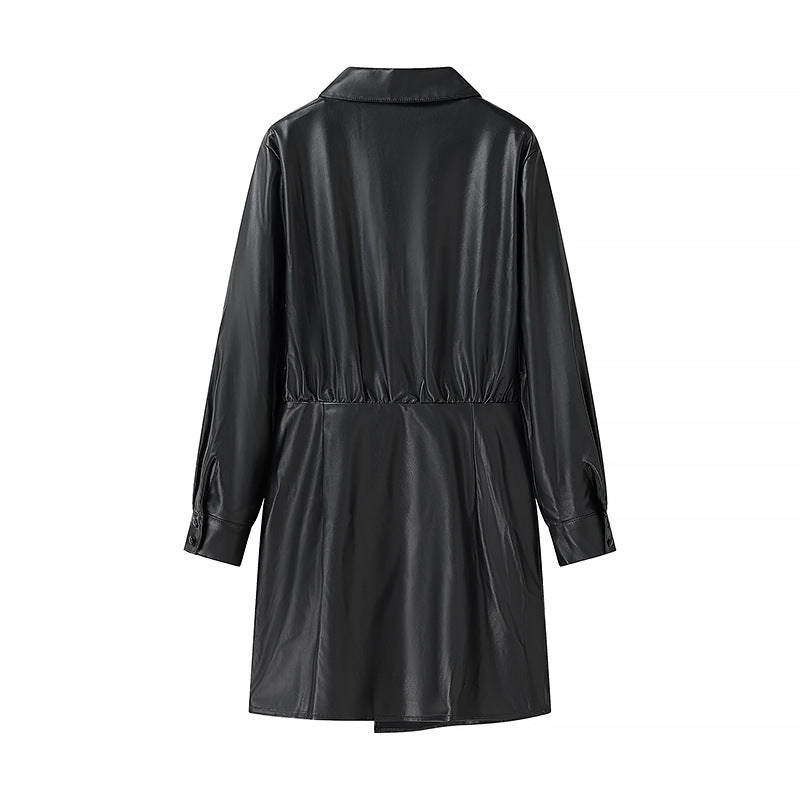 Damen Wickel-Kunstleder-Minikleid mit Hemdkragen, geraffter Taillenpartie und Manschetten Nord Taschen