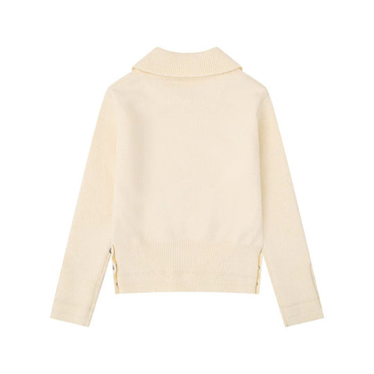 Damen Feinstrick-Polo-Pullover mit Zopfmuster, Zierknopfbesatz und taillierter Passform Nord Taschen