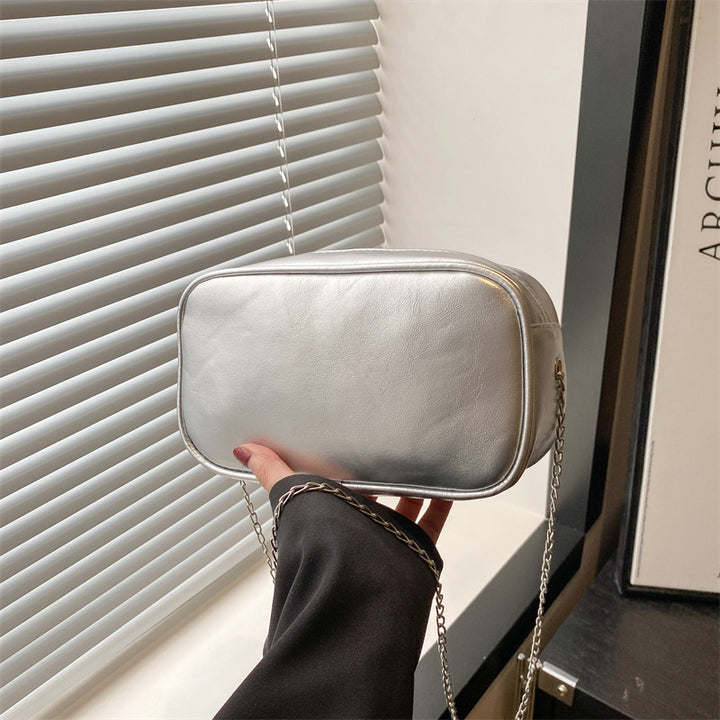 Damen elegante Handtasche mit glänzender Oberfläche und feinem Reißverschluss Nord Taschen