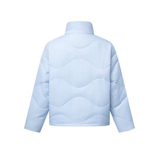 Damen Kurz geschnittene wattierte Steppjacke mit Wellensteppung und hohem Stehkragen Nord Taschen