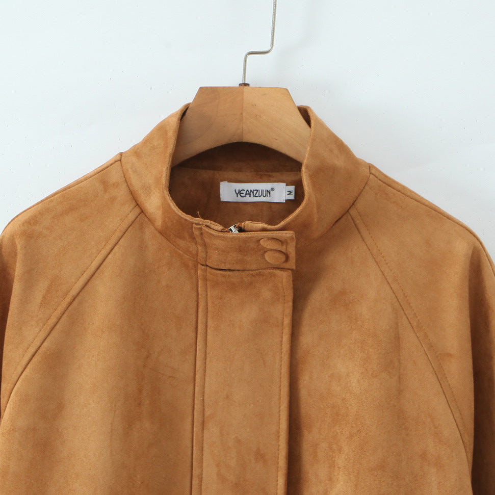 Damen Kurzjacke aus Wildleder mit Stehkragen, verdecktem Reißverschluss und Tunnelzug Nord Taschen