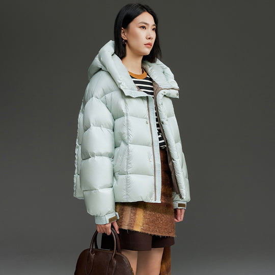 Damen Kurze Boxy‑Steppjacke mit Oversize‑Ärmeln, hohem Thermokragen und Kapuze Nord Taschen
