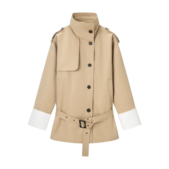 Damen Kurzer Trenchcoat mit Taillengürtel, Stehkragen und Kontrastmanschetten Nord Taschen